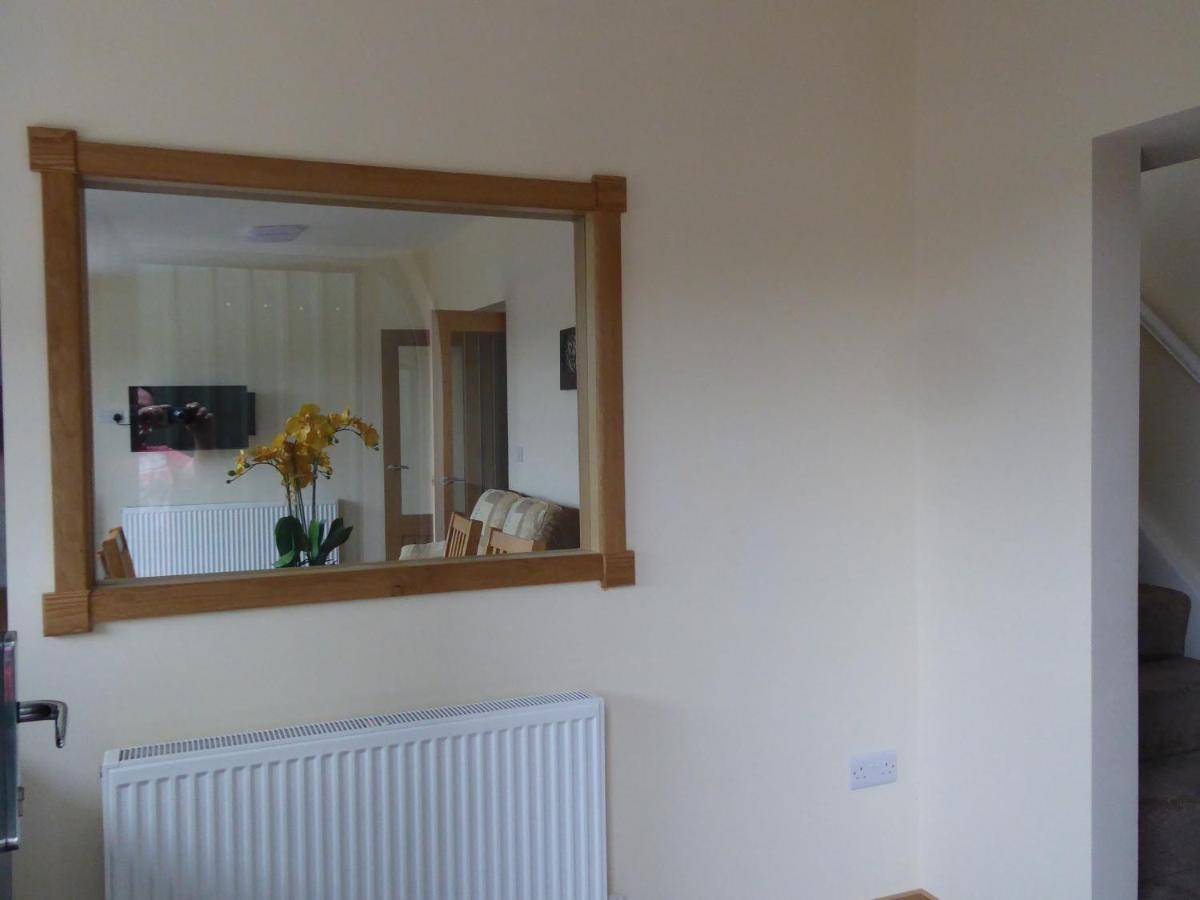 Glennydd House Villa แคลนเกฟนี ภายนอก รูปภาพ