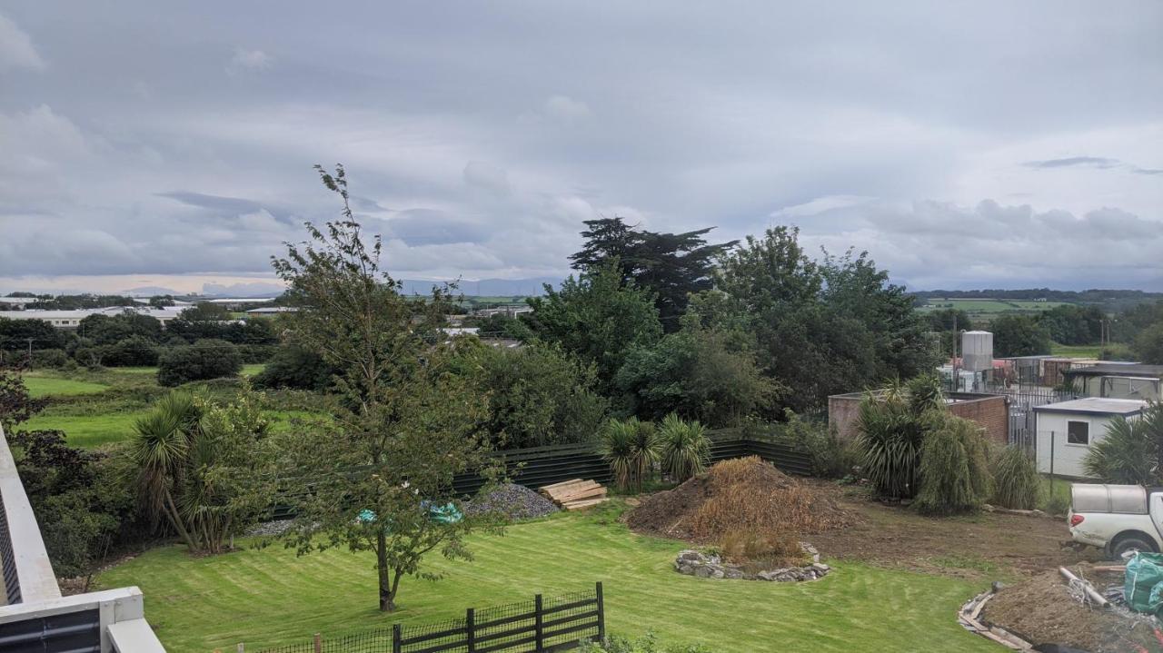 Glennydd House Villa แคลนเกฟนี ภายนอก รูปภาพ